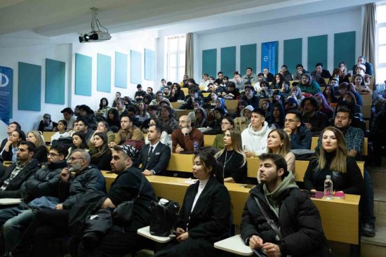 ’Toprağın Altından Sofranın Üstüne Küllüoba’da Ekmeğin Arkeolojisi’ Başlıklı Seminer Düzenlendi 7675