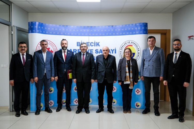 U N I V E R S I T E S E K T O R E L E L E 6571