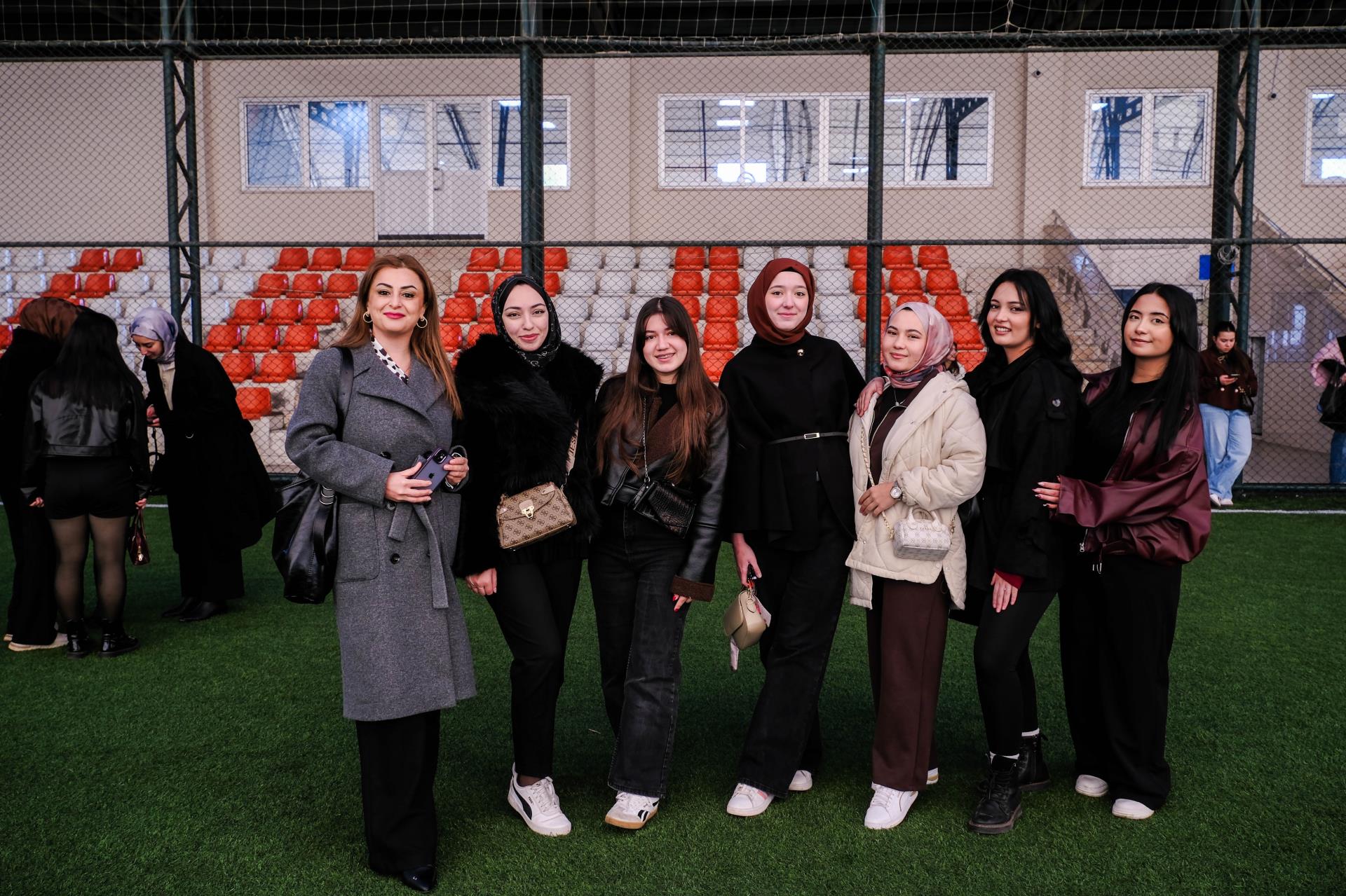 Unutamayacakları Bir Gün Geçirdiler 7751