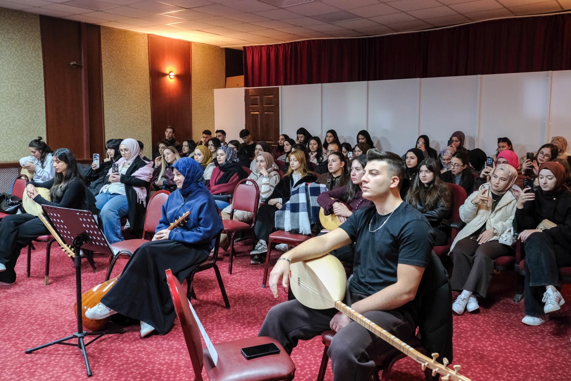 Unutamayacakları Bir Gün Geçirdiler 7754