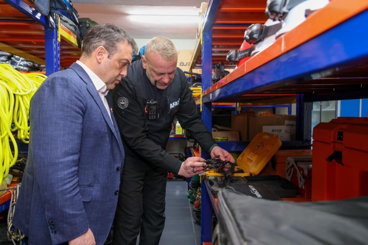 V A L I S O Z E R 039 039 A F E T L E R E H A Z I R L I K T A K O O R D I N A S Y O N H A Y A T I 7543