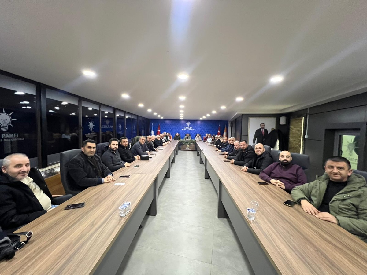 Ak Parti İl Yönetim Kurulu Toplantısı Gerçekleştirildi 8884