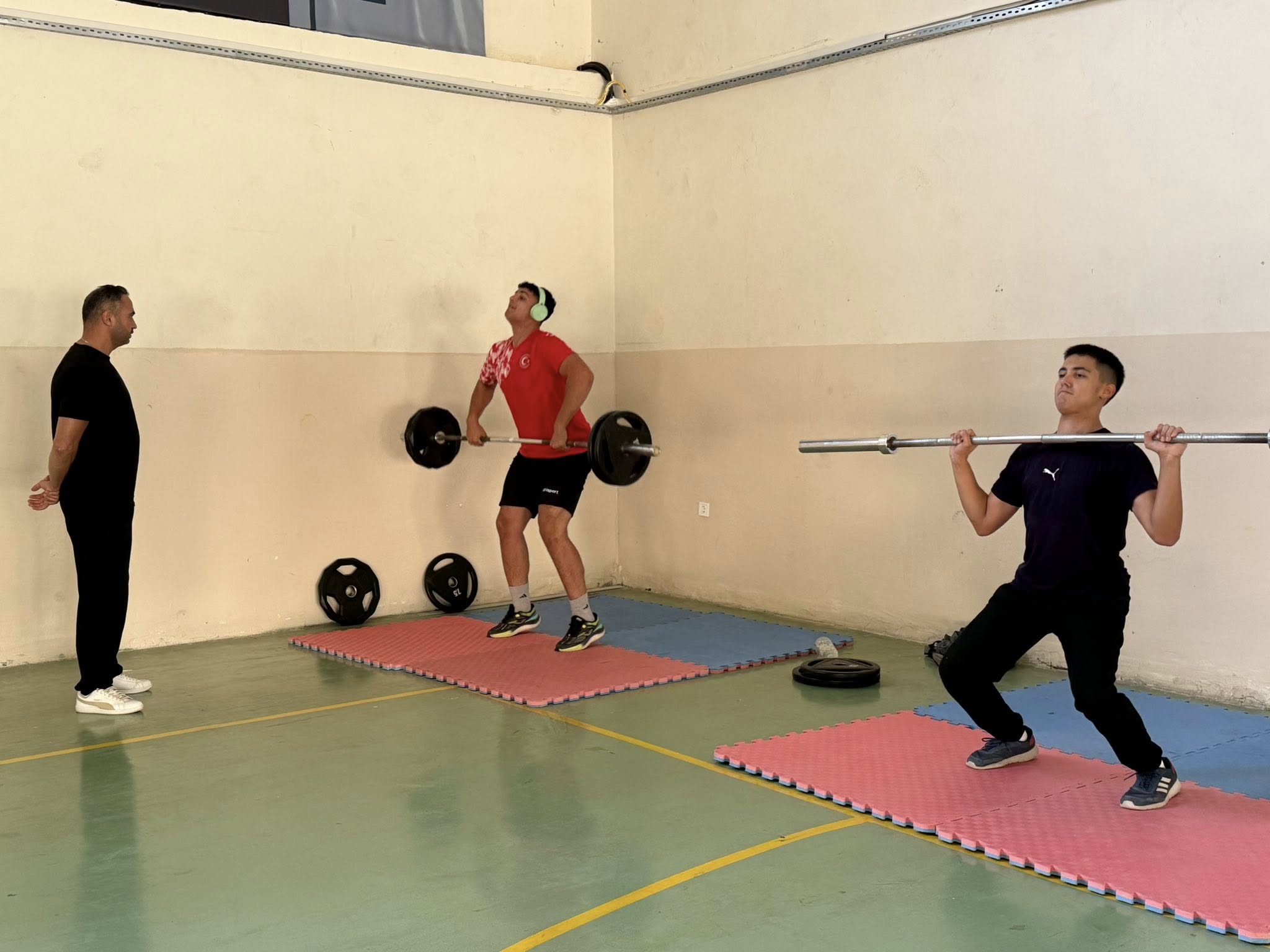 Atletizm Antrenmanlarıyla Disiplin Ve Performans Bir Arada 8459