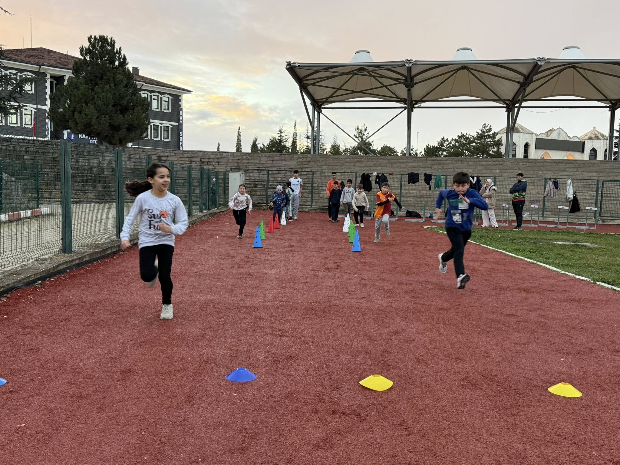 Atletizm Antrenmanlarıyla Disiplin Ve Performans Bir Arada 8461