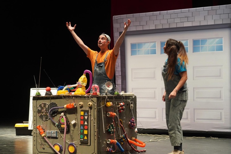 B I L E C I K T E C O C U K T I Y A T R O S U N D A R E N K L I A N L A R 9394