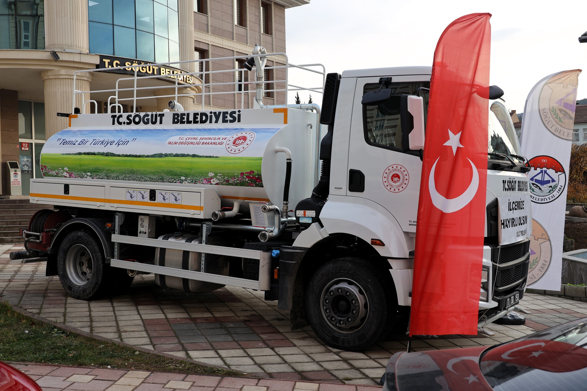 Belediyeye Bir Araç Daha 8610 (1)