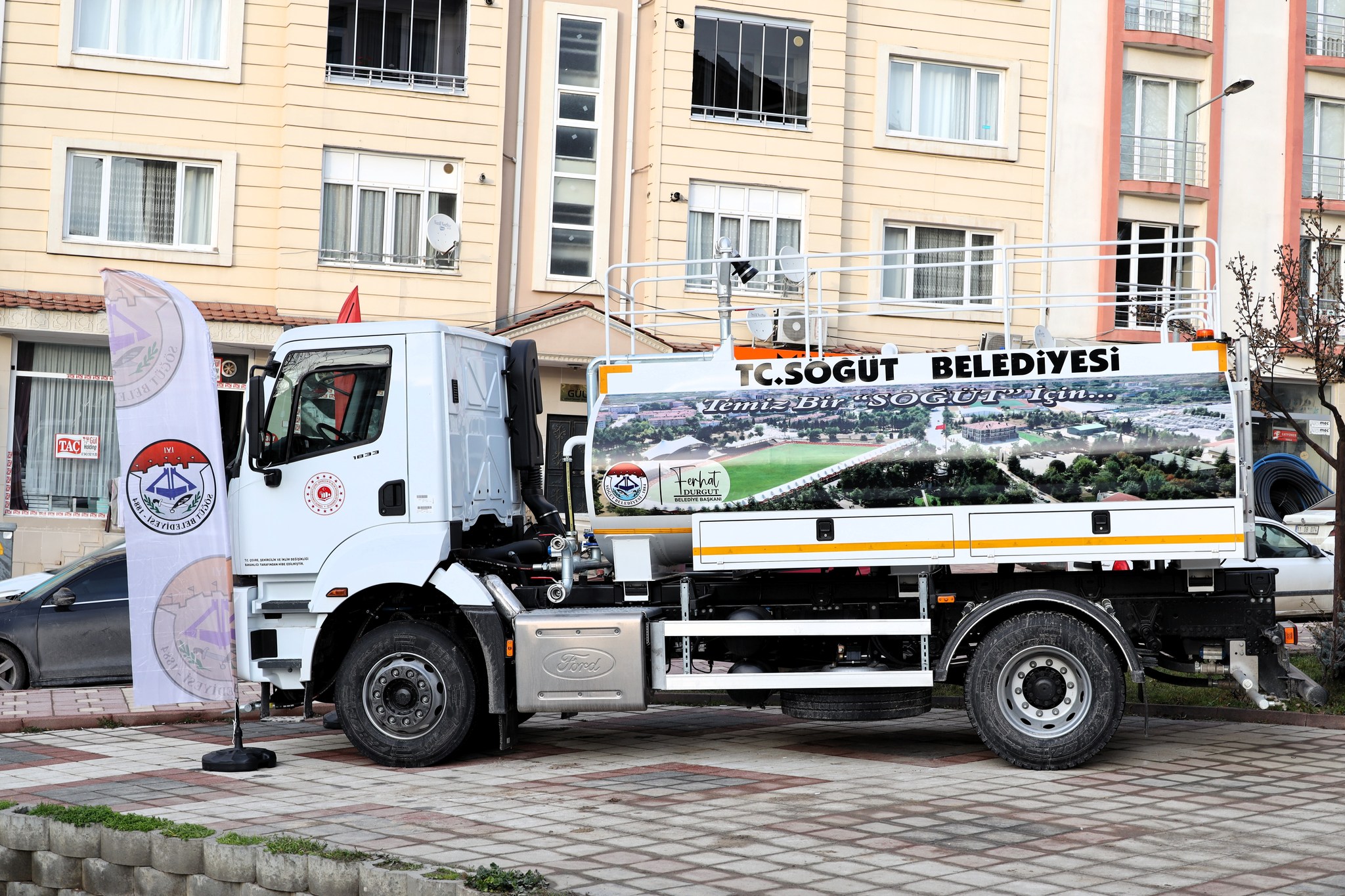 Belediyeye Bir Araç Daha 8611 (1)