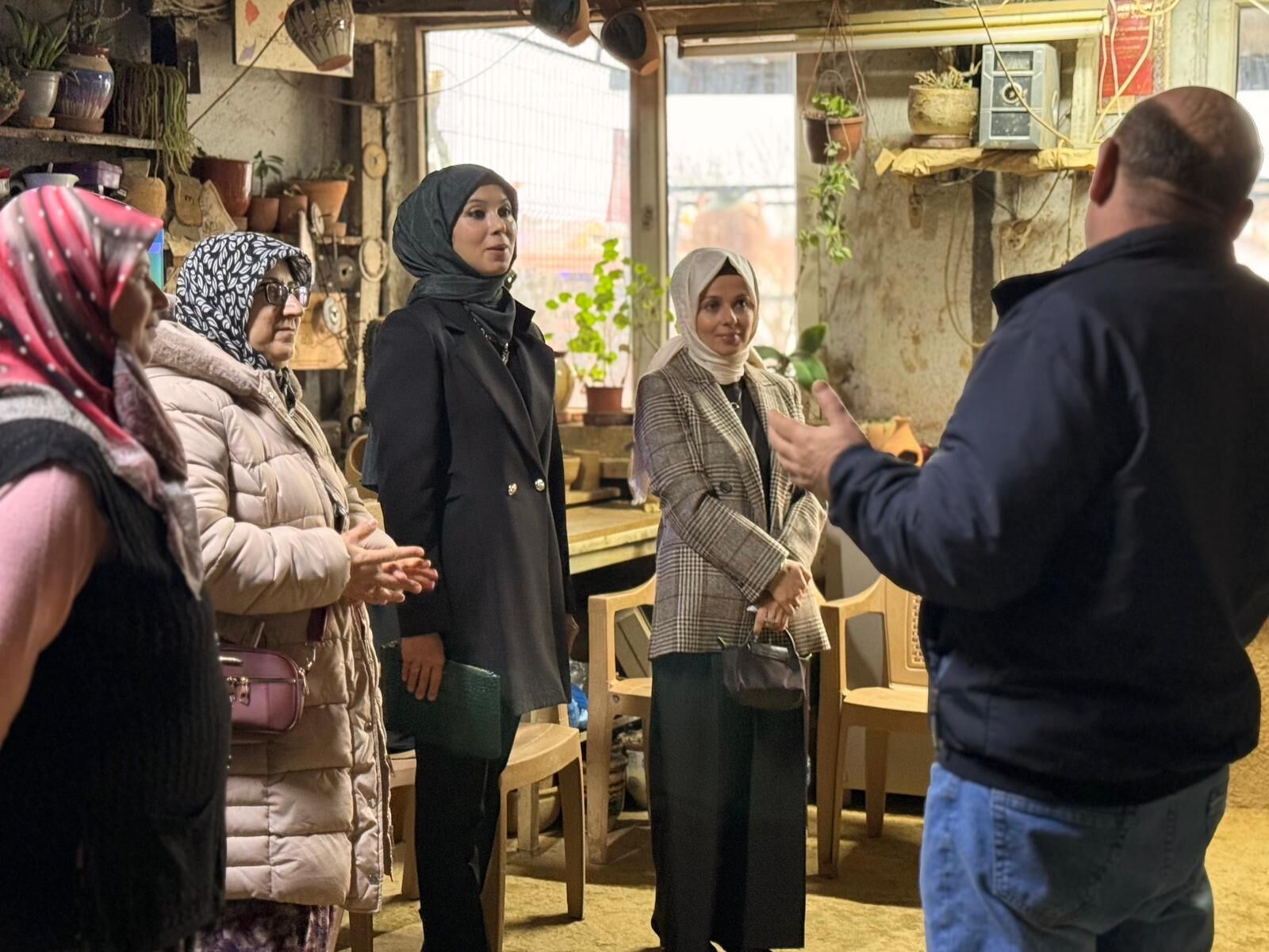 Bilecik Valisi Sözer’in Eşi Pazaryeri’nde Ziyaretlerde Bulundu 9684