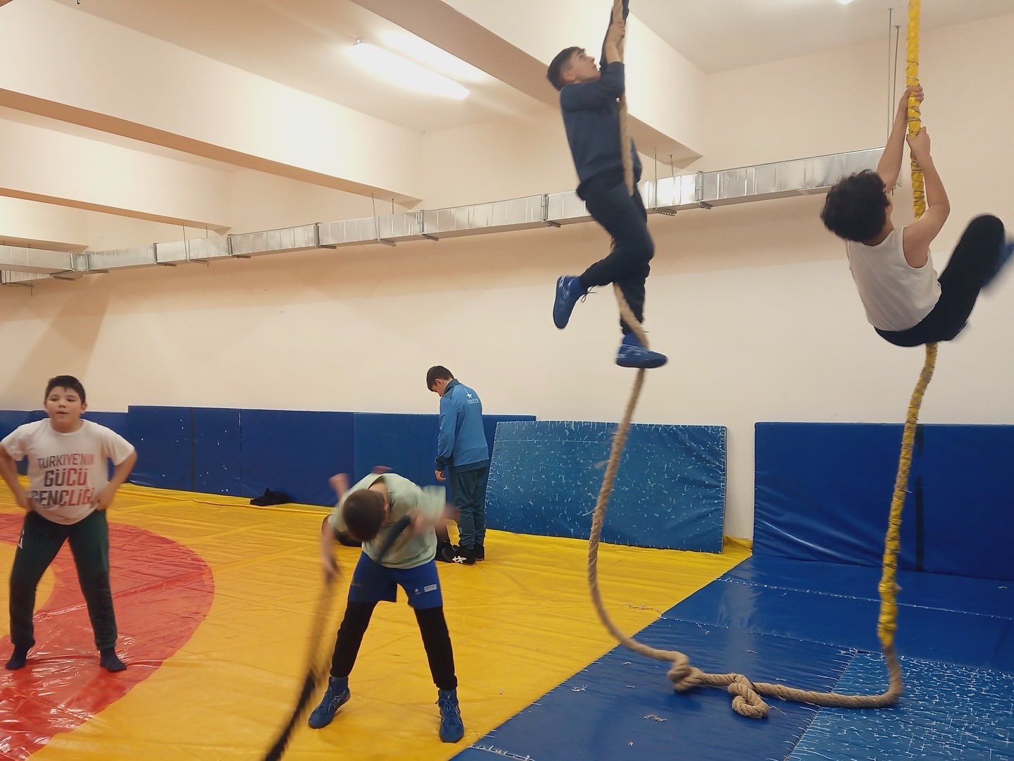 Bilecik’te Küçüklerin Güreşe İlgi Artıyor 8559