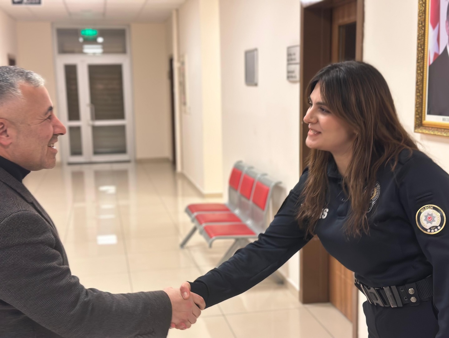 “Bir Şehir Uyurken, Nöbette Olan Yürekler Var” 8389