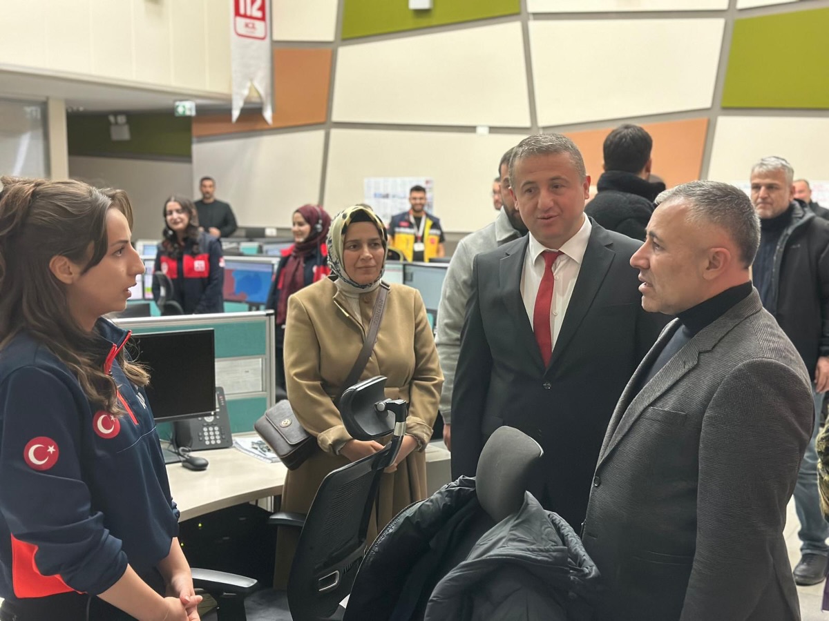 “Bir Şehir Uyurken, Nöbette Olan Yürekler Var” 8391