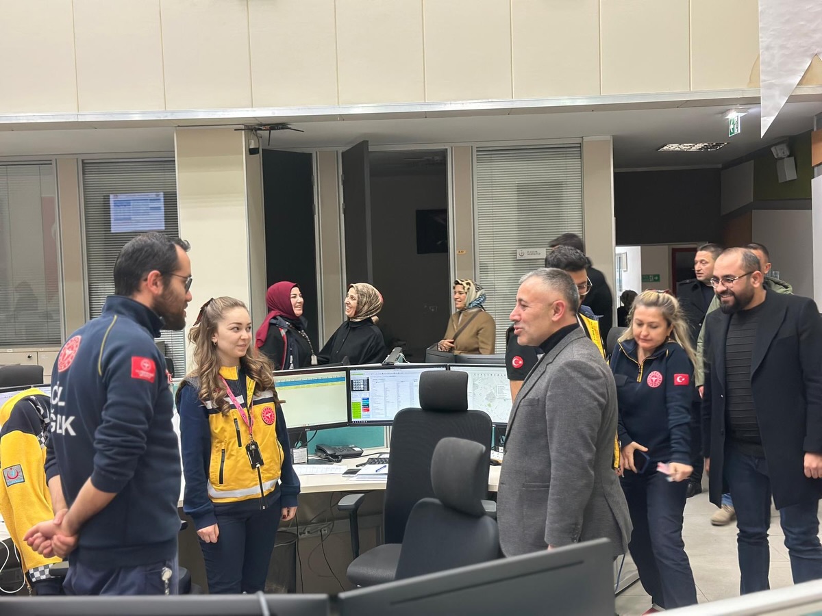 “Bir Şehir Uyurken, Nöbette Olan Yürekler Var” 8392