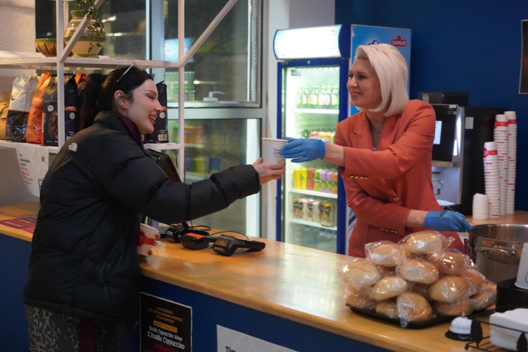 G R E N C I L E R L E B I R L I K T E C O R B A I C T I 9468-1