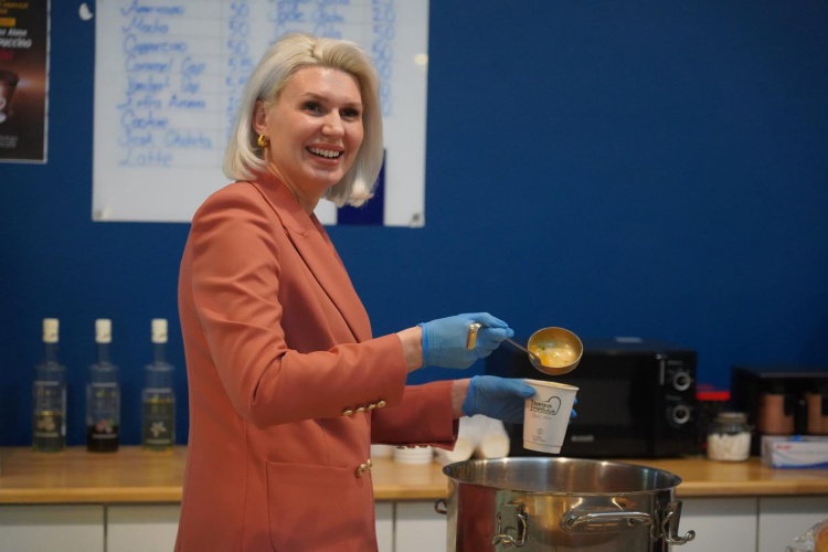 G R E N C I L E R L E B I R L I K T E C O R B A I C T I 9469