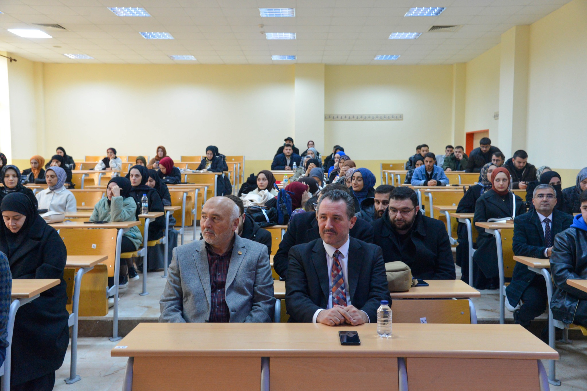 İlahiyat Fakültesi Öğrencileri “Kariyerim Diyanet” Etkinliğinde İl Müftüsü Ile Buluştu 8521