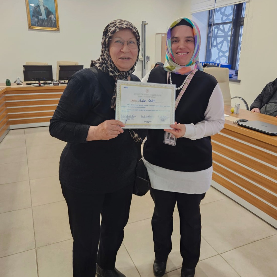 İlk Diyabet Okulu Mezunlarını Verdi 9330