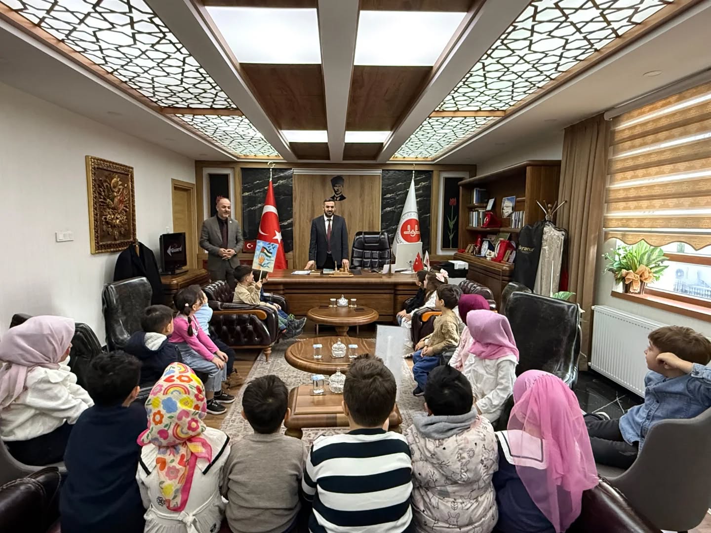 Minik Kalplerden Filistin’e Büyük Destek 8668