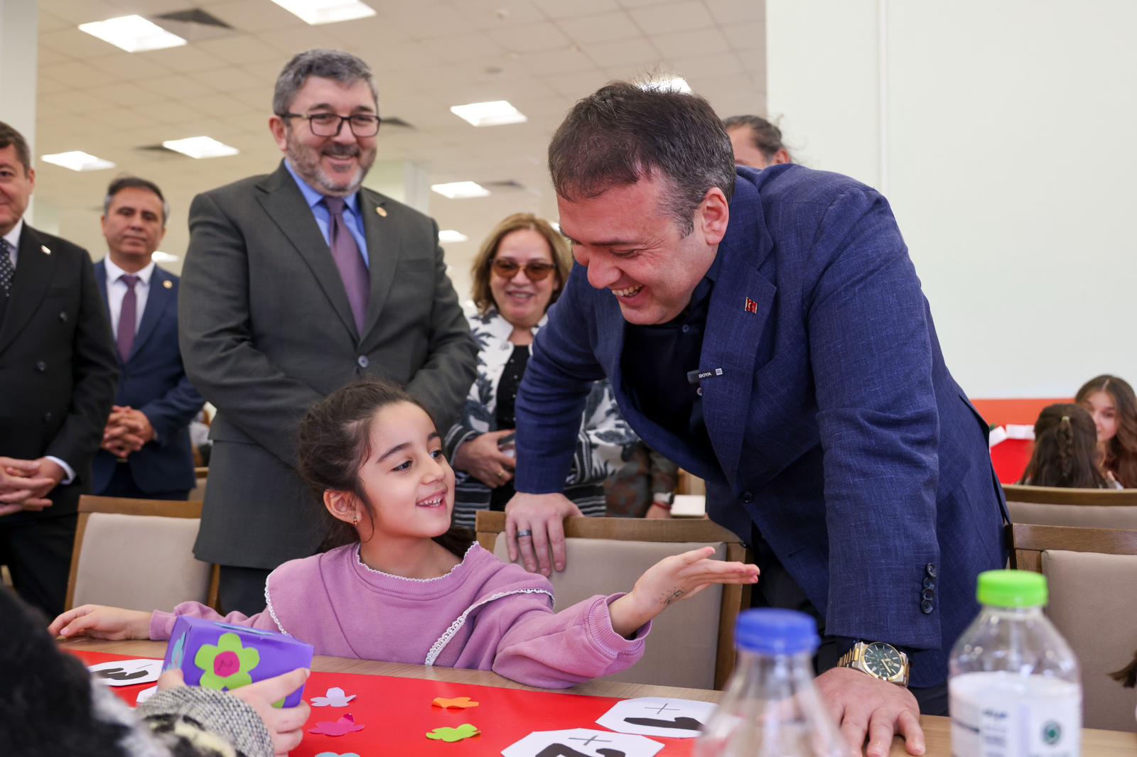 Miniklerin Tebessümü Her Şeye Değer 8599