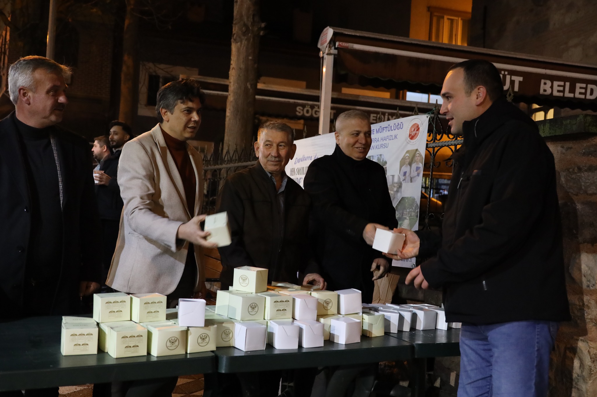 Mi̇raç Kandi̇li̇’nde Söğüt’te Gönüller Bi̇rleşti̇ 9046