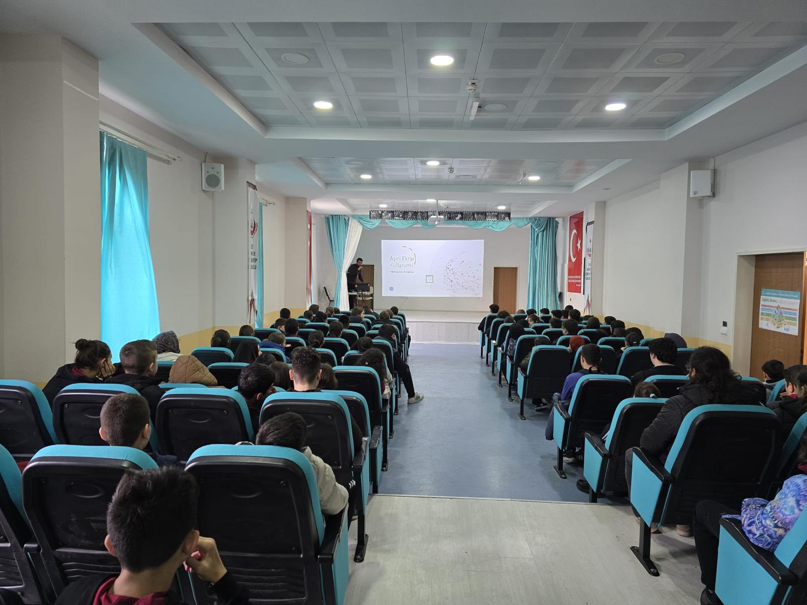 Sosyal Medya Bağımlılığına Karşı Farkındalık Eğitimi 9108