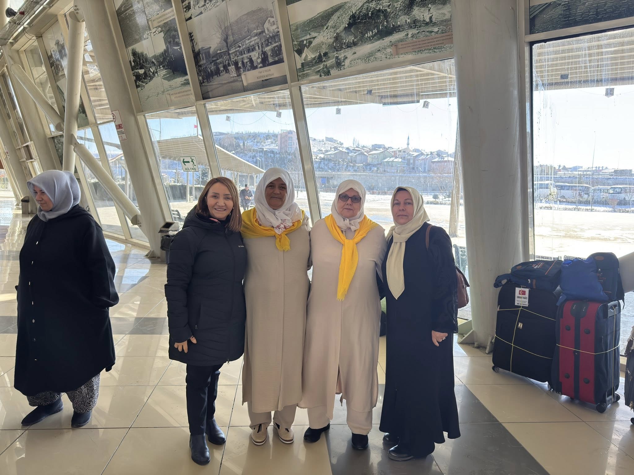 U M R E Y O L C U L A R I N I B A S K A N T E K I N U G U R L A D I 8502