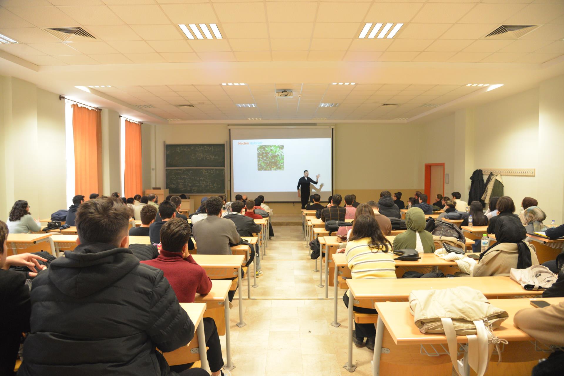 Üniversitede “Kariyerim Yapay Zeka” Etkinliği 8921