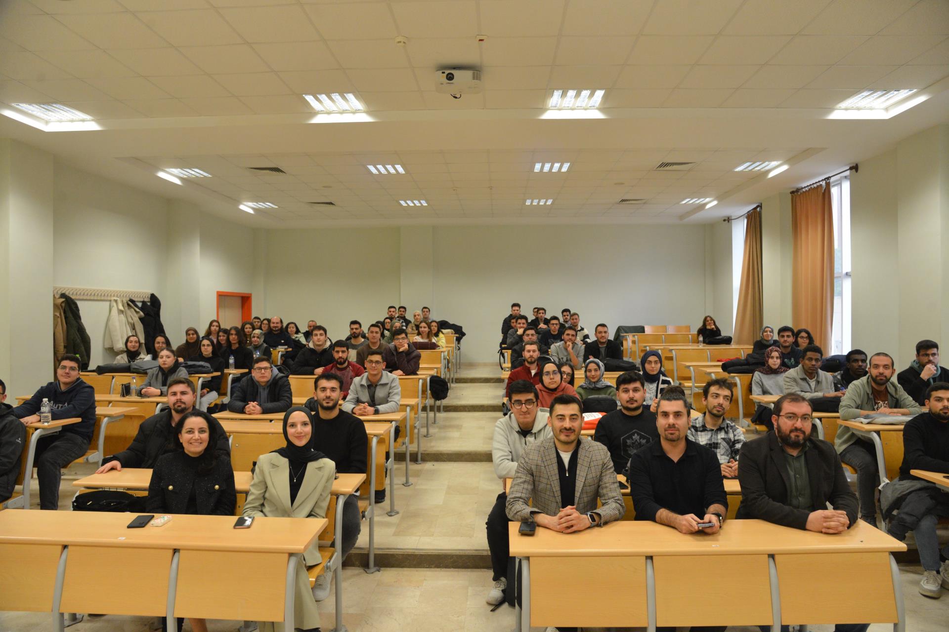 Üniversitede “Kariyerim Yapay Zeka” Etkinliği 8922