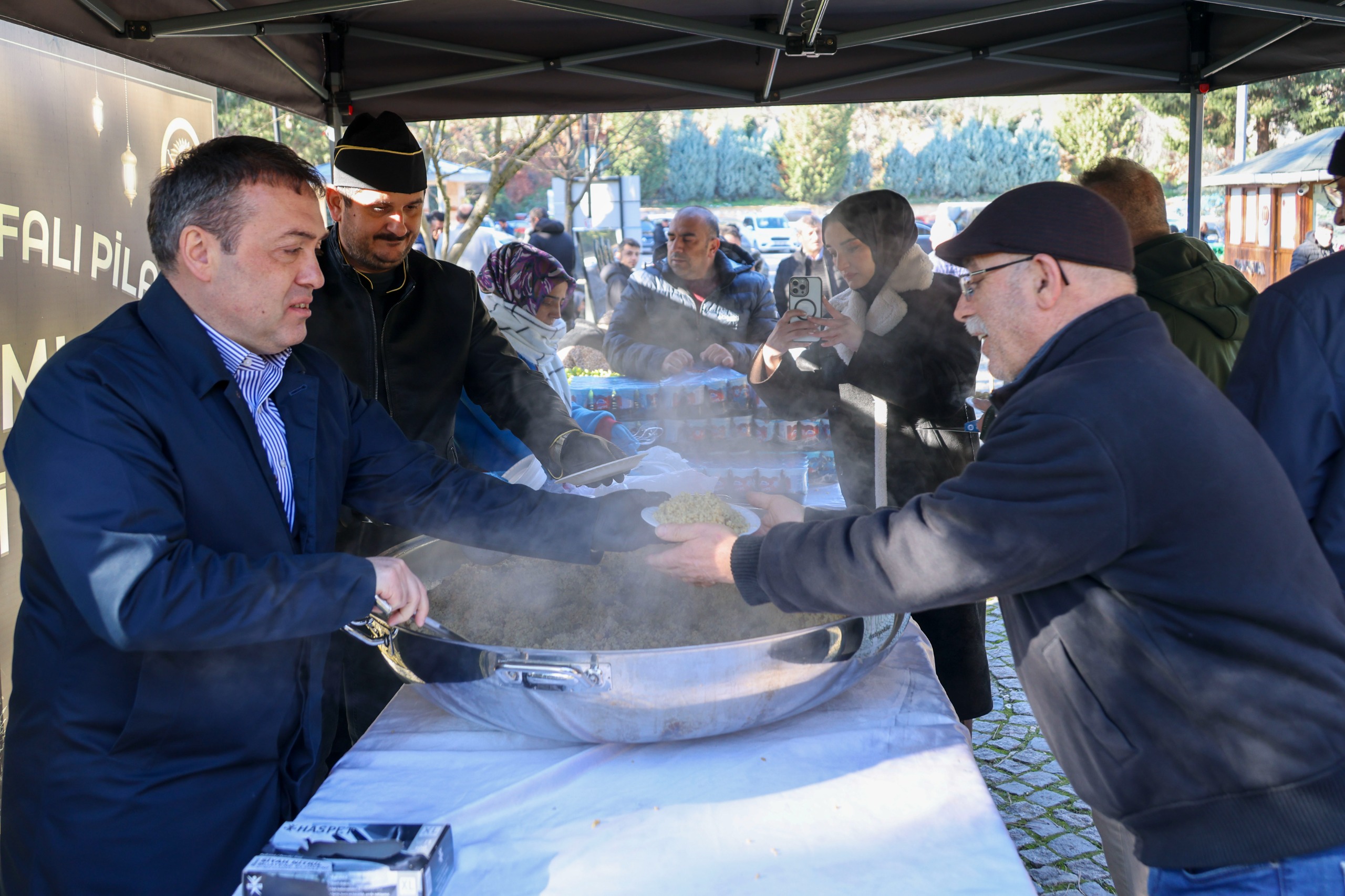 V A L I K E P C E Y I A L D I P I L A V G O N U L L E R E A K T I 8497