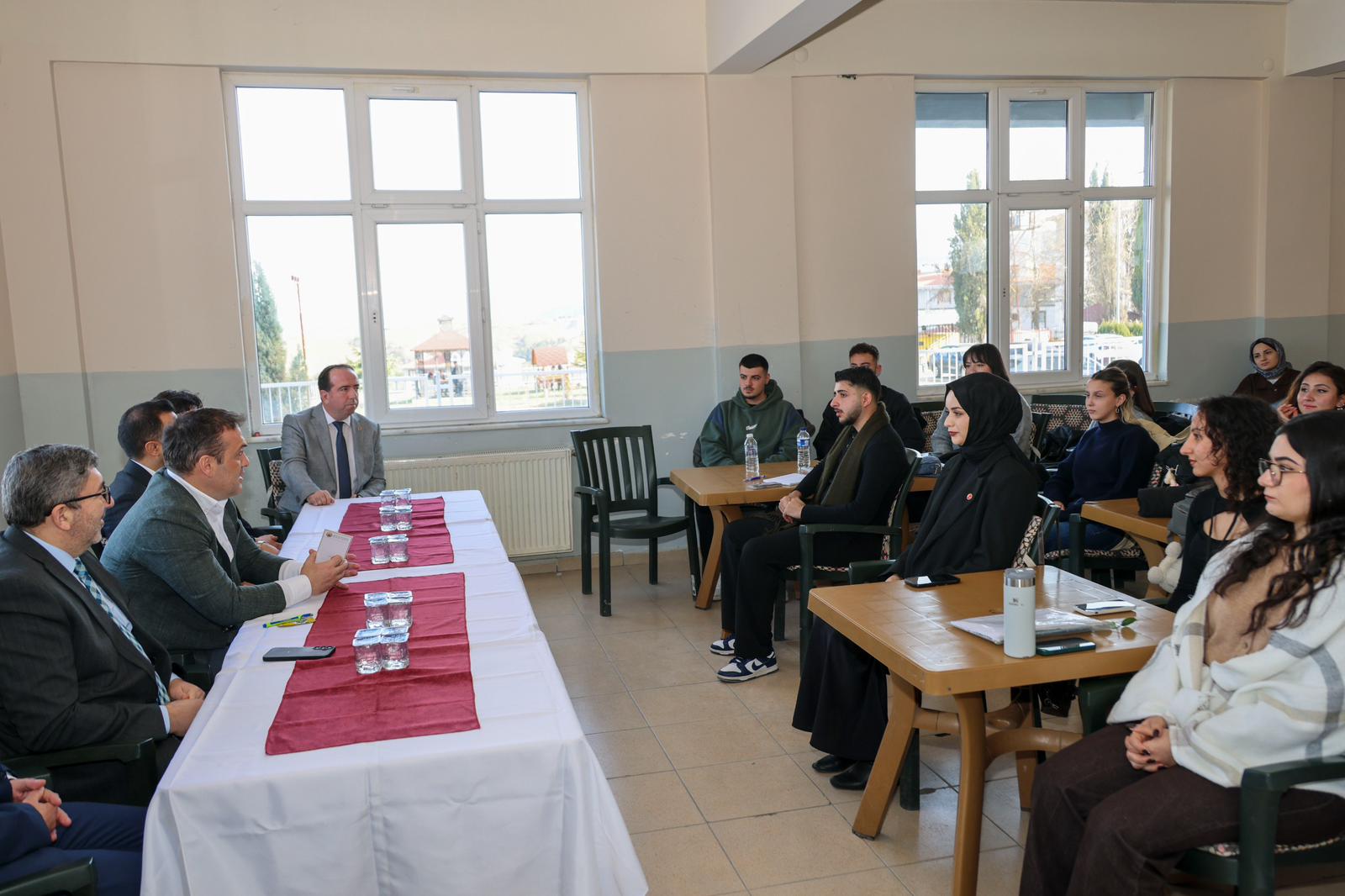 Vali Sözer’den Gençlere Yol Haritası 8641