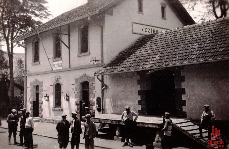 Vezirhan Tren İstasyonu’nda Bir Gün 9406