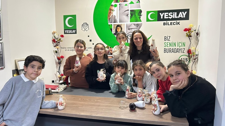 Yeşilay’dan Öğrencilere Geri Dönüşüm Atölyesi 9324