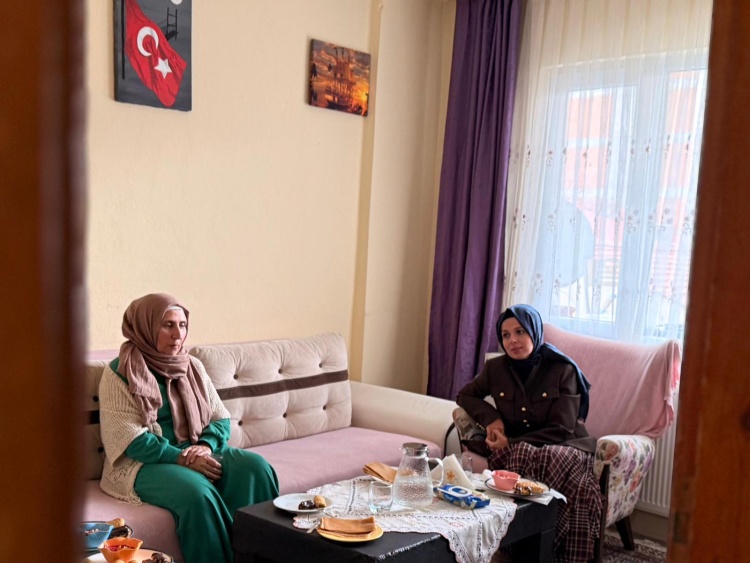 Z E Y N E P S O Z E R D E N G O N U L Z I Y A R E T I 9453