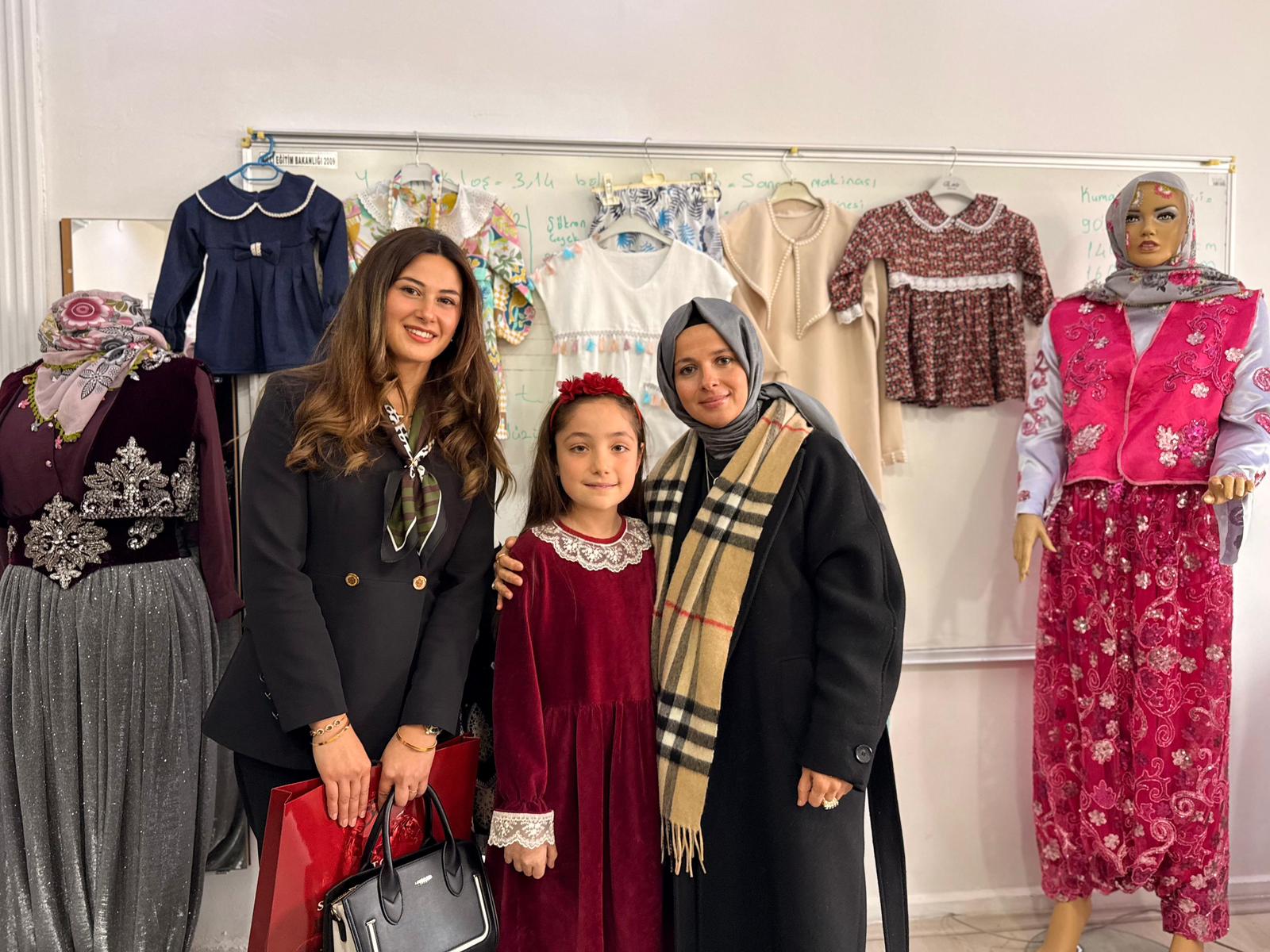 Zeynep Sözer’den Söğüt’te Kadın Emeğine Ziyaret 9500