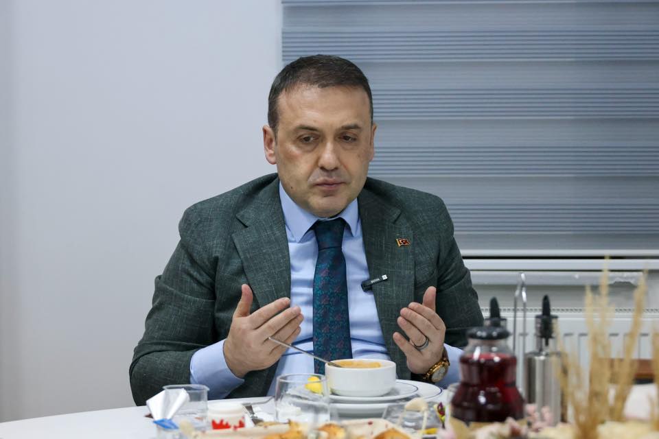 638033565 1312254747615954 8405749840921471696 N