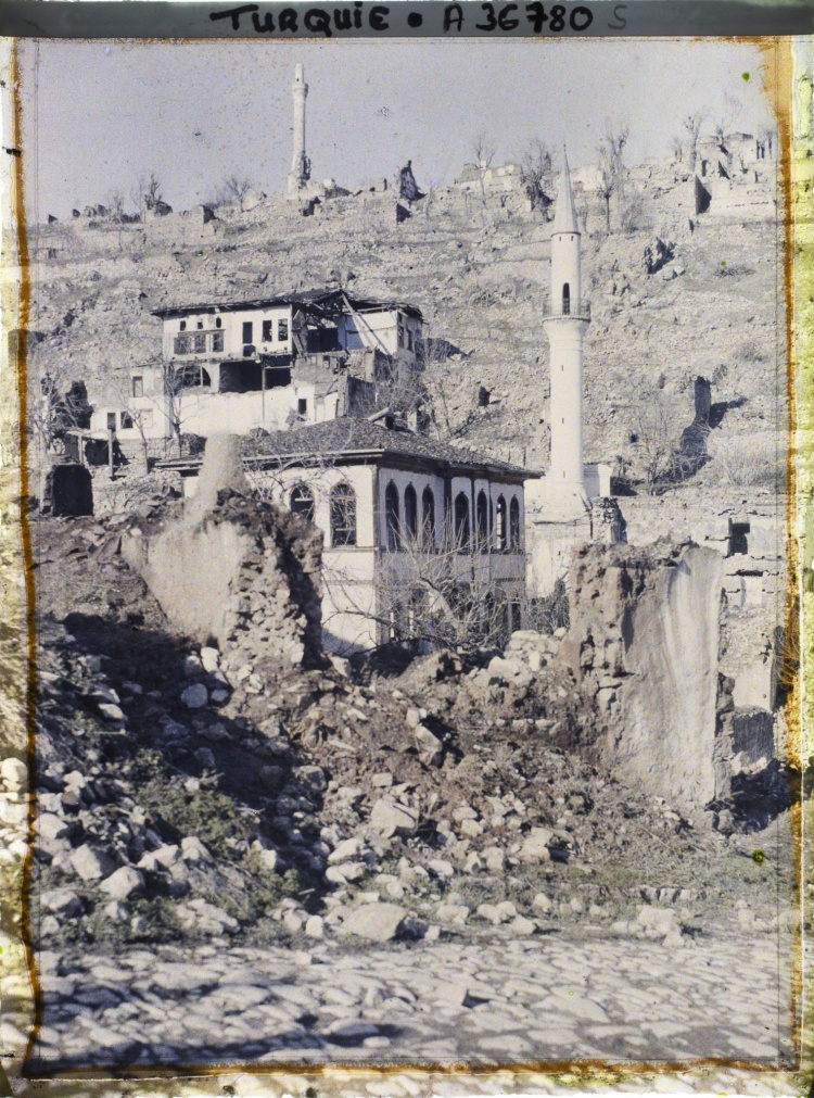 Albert Kahn’ın Objektifinden Bilecik’in Sessiz Çığlığı 9762