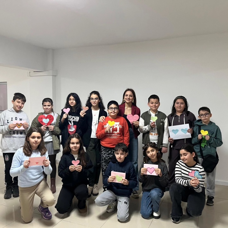 Almanca Atölyesi’nde Hem Öğrenme Hem Sevgi Dolu Etkinlik 10640