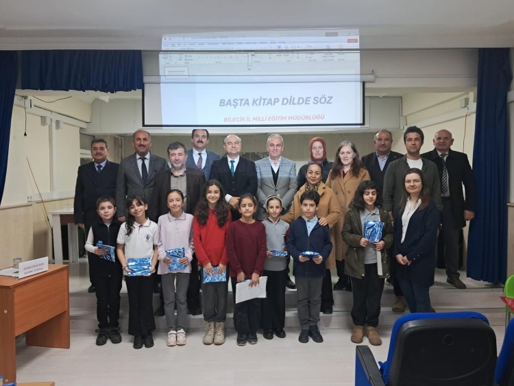 Atatürk İlkokulu’nda “En Başta Kitap, Dilde Söz” Paneli Düzenlendi 10757