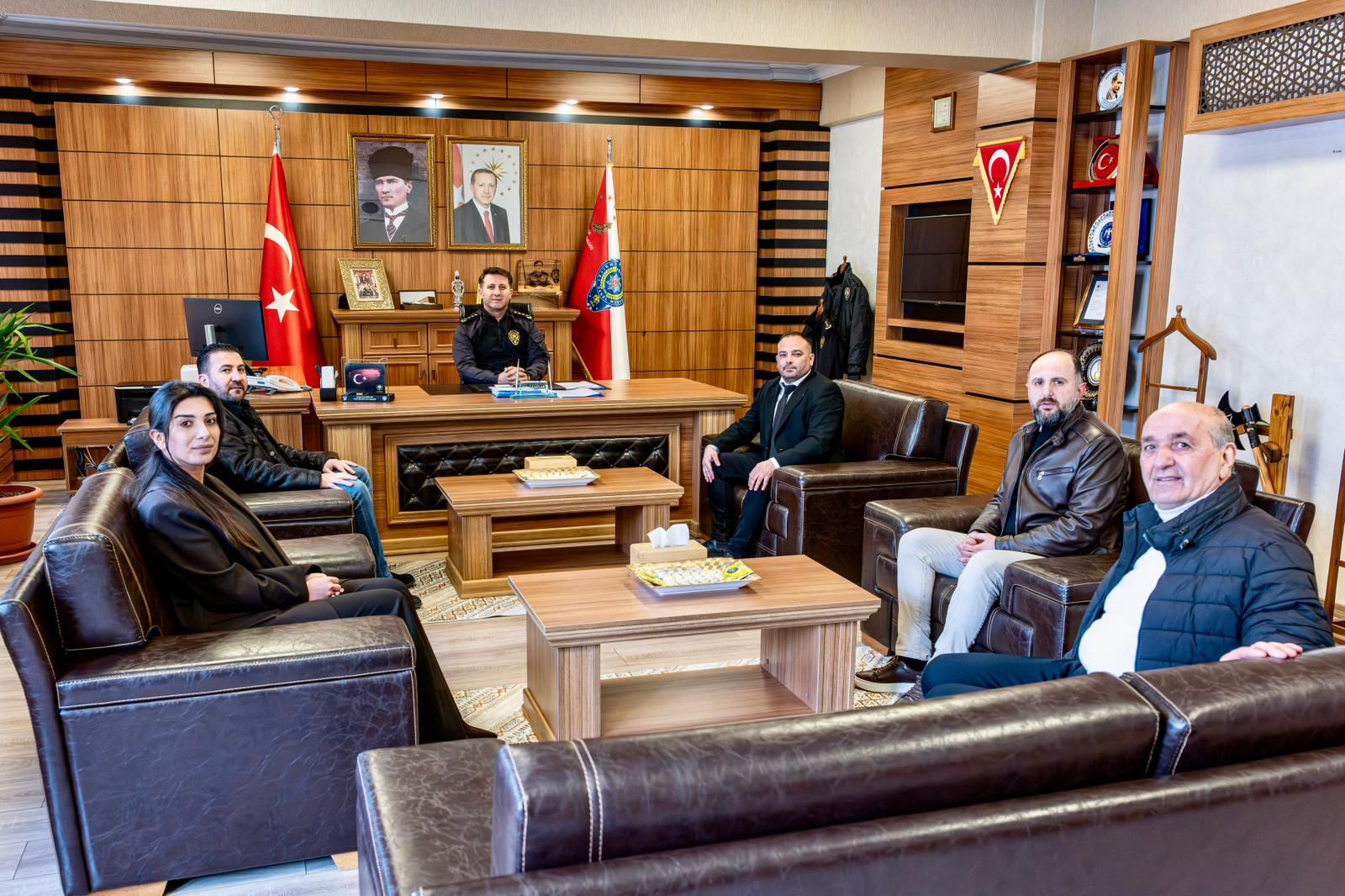 B I L E C I K E S N A F I N D A N M U D U R C A G L A R 039 A Z I Y A R E T 11178