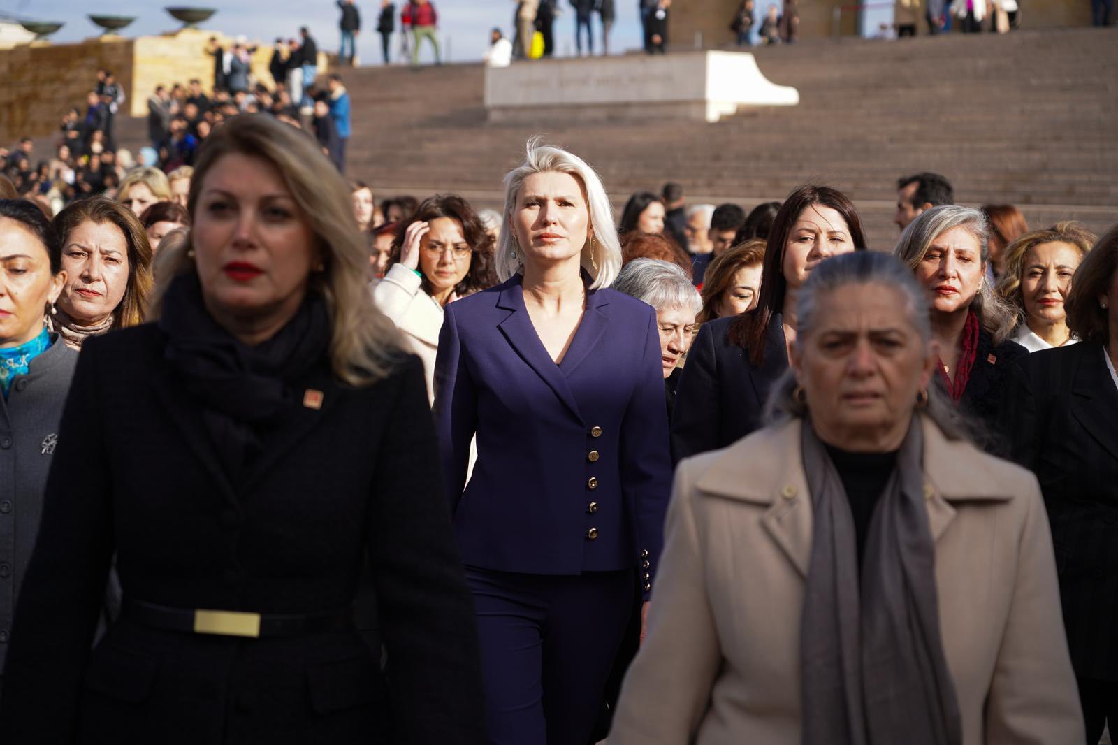 Başkan Subaşı Atanın Huzurunda 10718