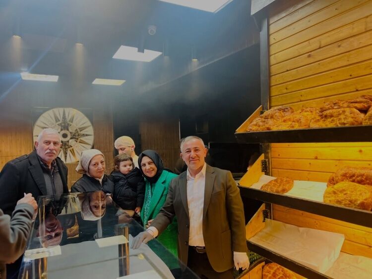 Başkan Yıldırım Bugün Pideler Bizden” 11045