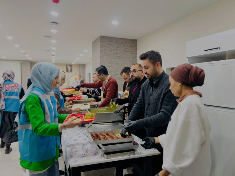 Başkan Yıldırım Soframız Da Hedefimiz De Bir” 10932