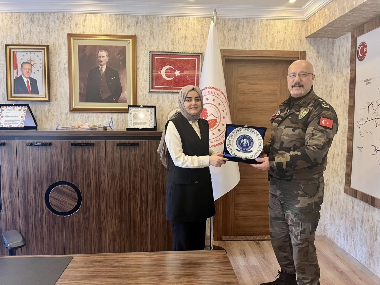 Bilecik Pomem Müdürü Harun Çil’den Kaymakam Feyza Nur Kılıç’a İade I Ziyaret 10534