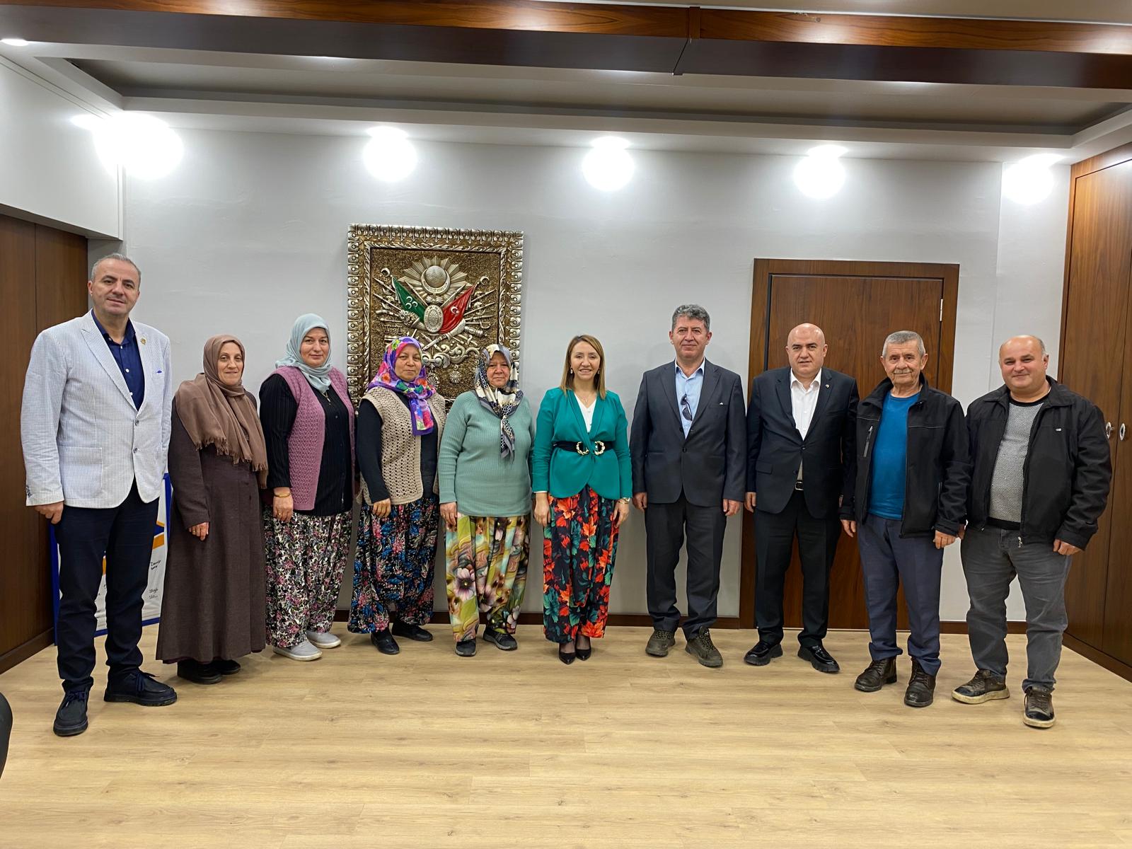 Bilecikin Sesi Gazetesinden Şalvarlı Başkana Ziyaret 10216