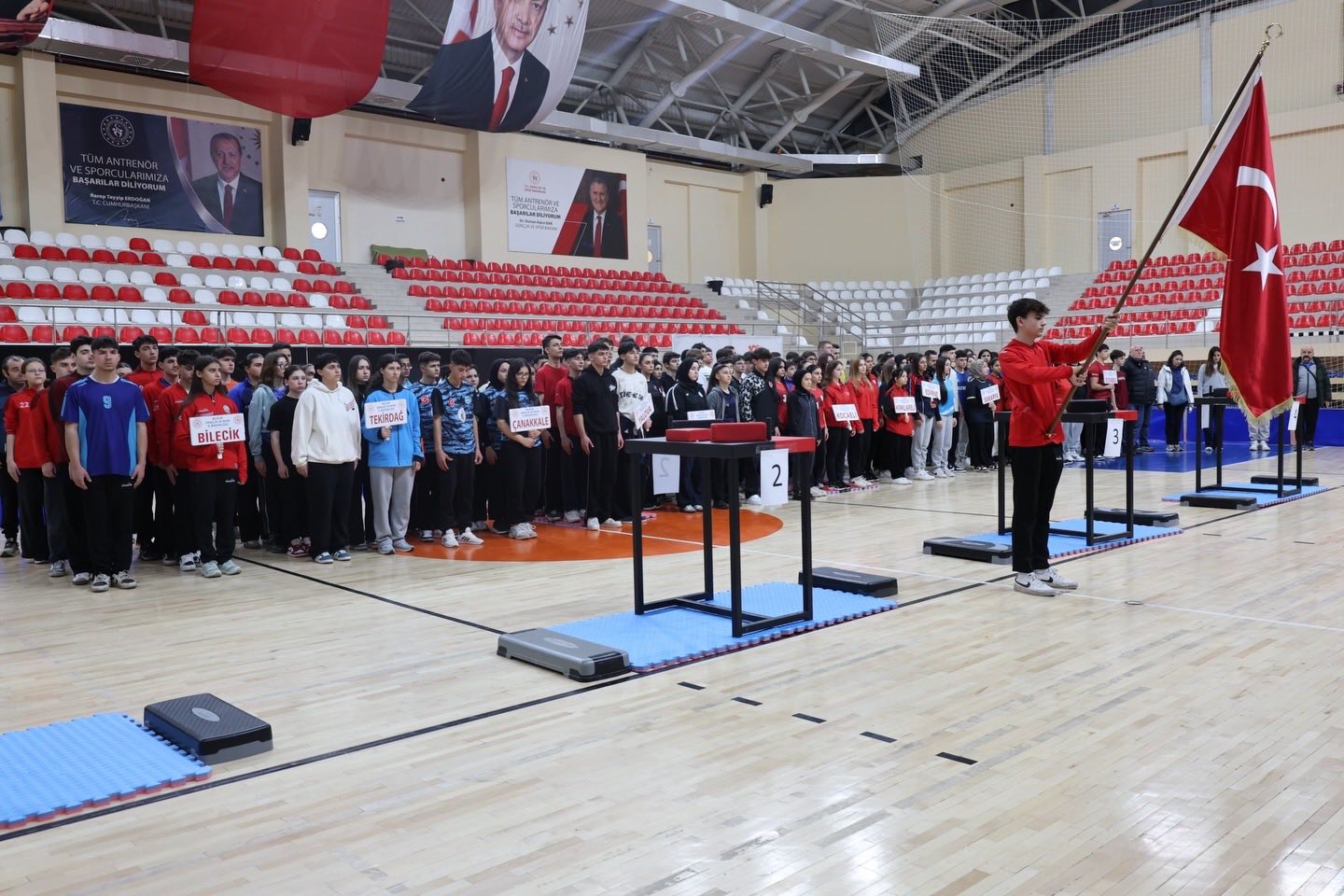 Bilecik’te Bilekler Bükülmüyor 10647