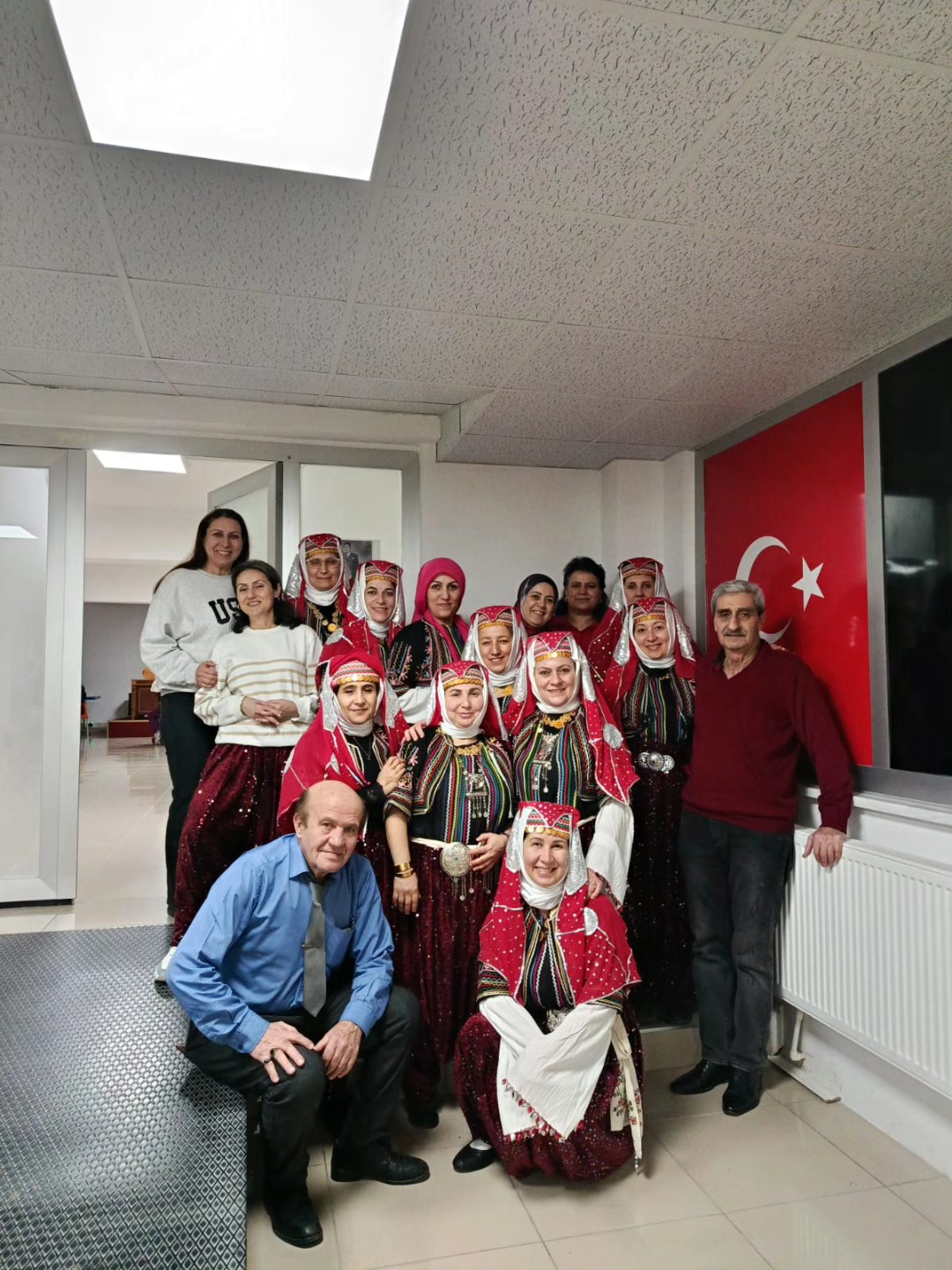 Bi̇leci̇k’te Dayanişma Dolu Bi̇r Akşam 10524