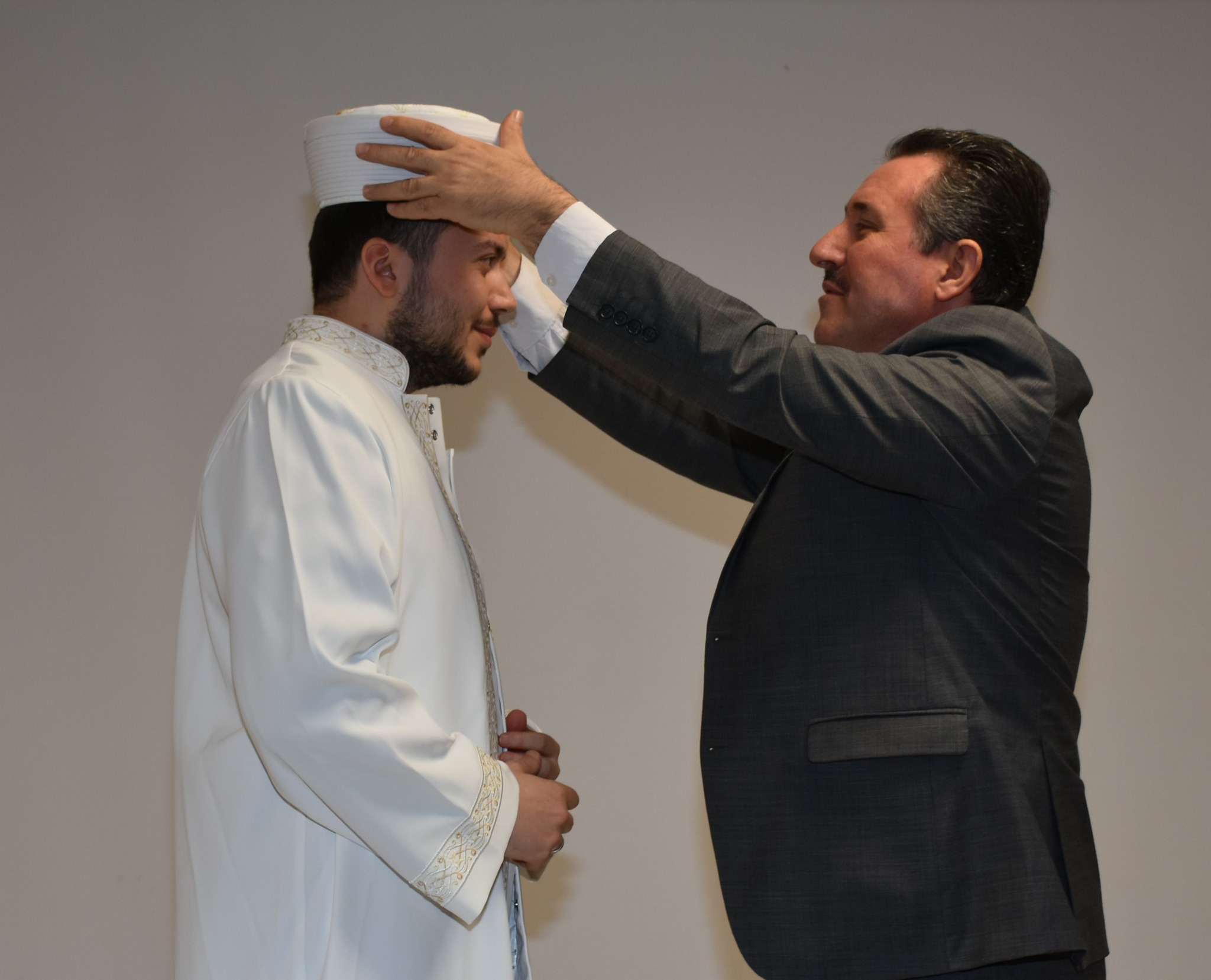 Bi̇leci̇k’te Di̇n Görevli̇leri̇ne Cübbe Ve Sarik Töreni̇ 10681