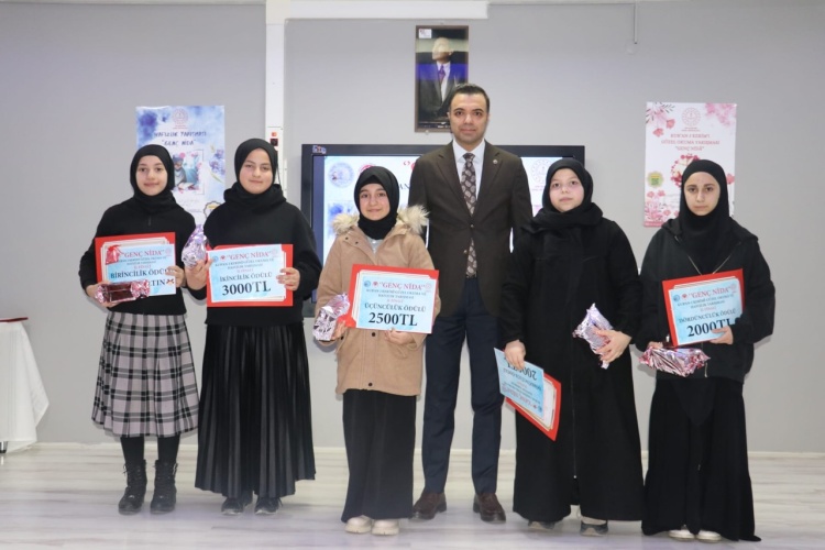 Bilecik’te Genç Nida Kur’an I Kerim Yarışması İl Finali Yapıldı 10529