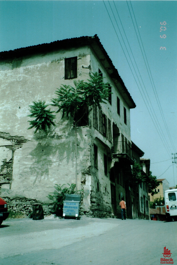 Bilecikte Hatıra Fotoğraflarında Yaşayan Konak 9445