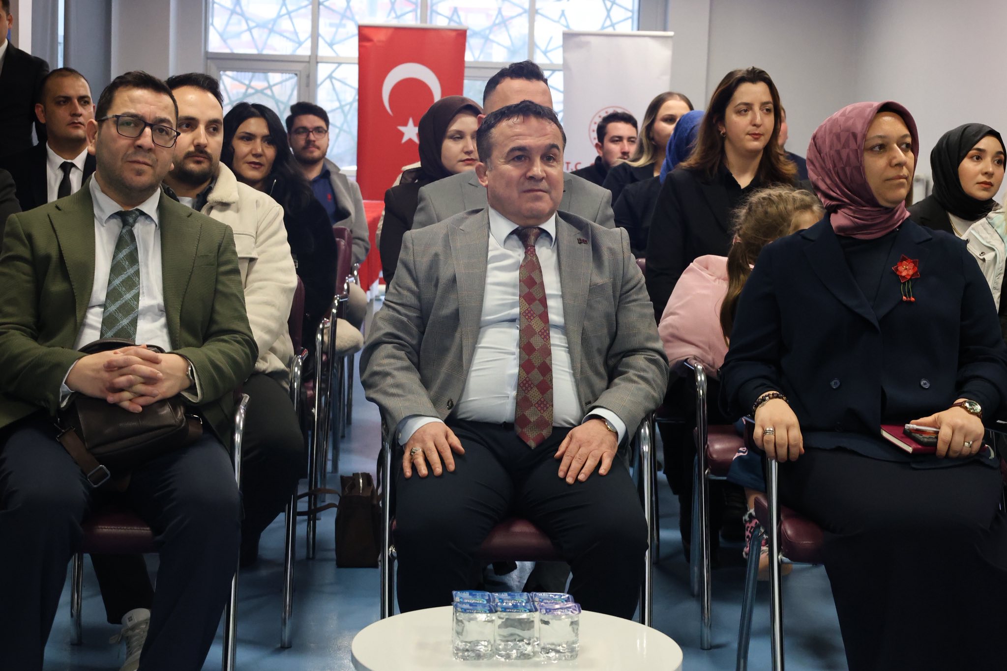 Bi̇leci̇k’te Sözleşmeli̇ Personel Kadroya Geçti̇ 10498