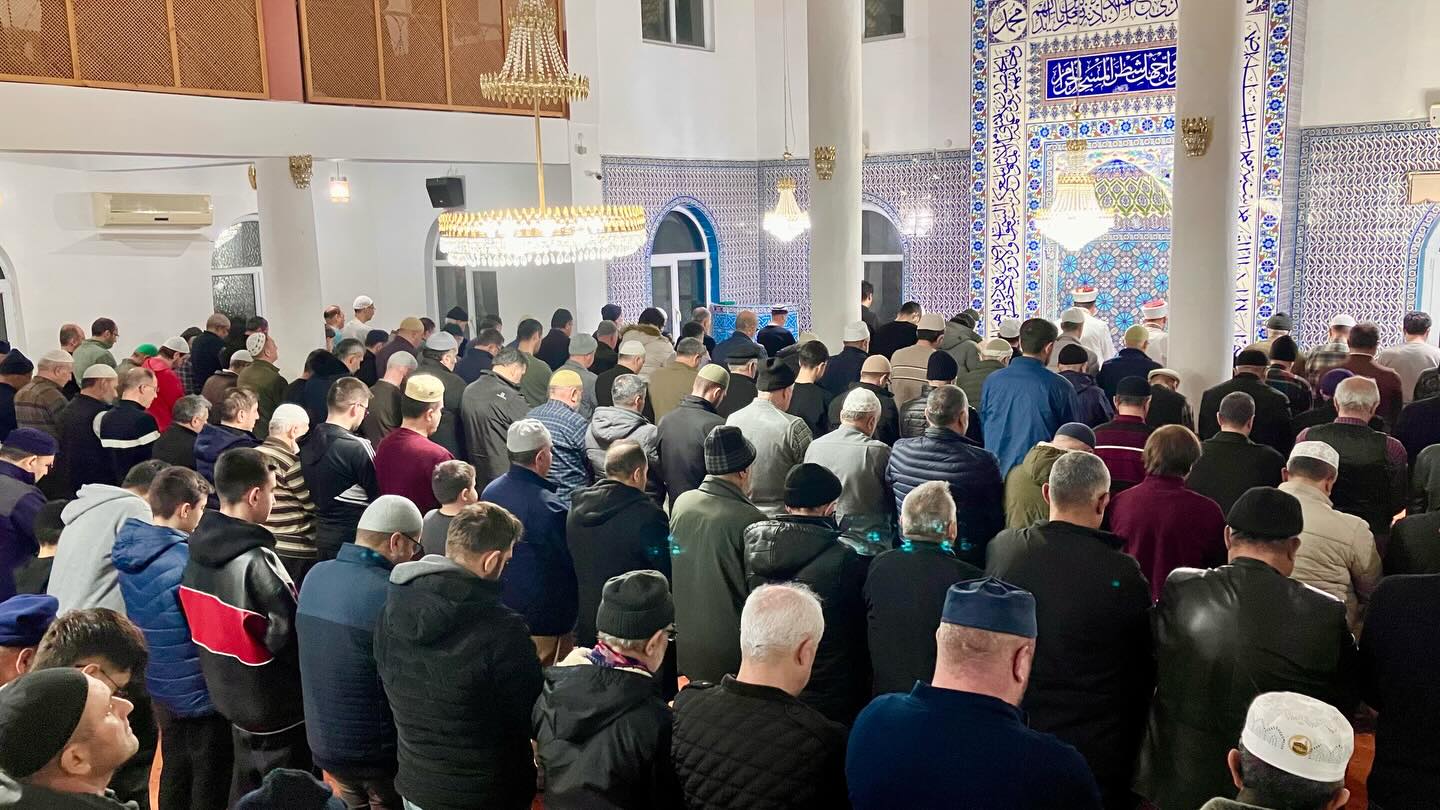 Bilecik’te Teravih Coşkusu Camiler İlk Gece Doldu 10779